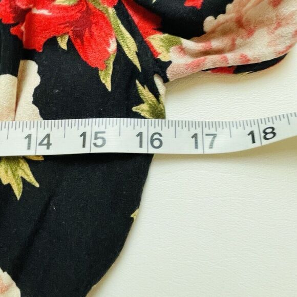 American Eagle Cottagecore Blouse Womens XS Black Floral Smocked Boho Top - Picture 7 of 8